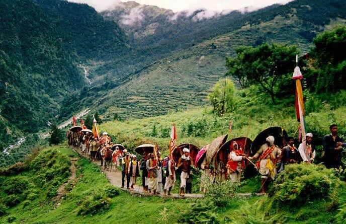 🌺 नंदा की विदाई — पहाड़ की सबसे खास यात्रा ⛰️